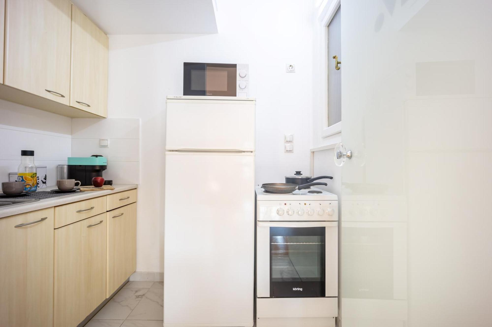 Royal Embassy Apartment Афины Экстерьер фото